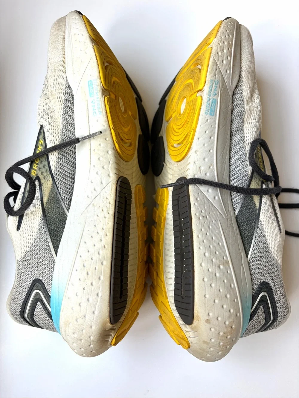 Brooks Men’s Glycerin 21 Running Shoes